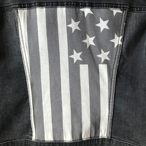 Rock & Republic Black Jean Jacket - Picture 2 of 5